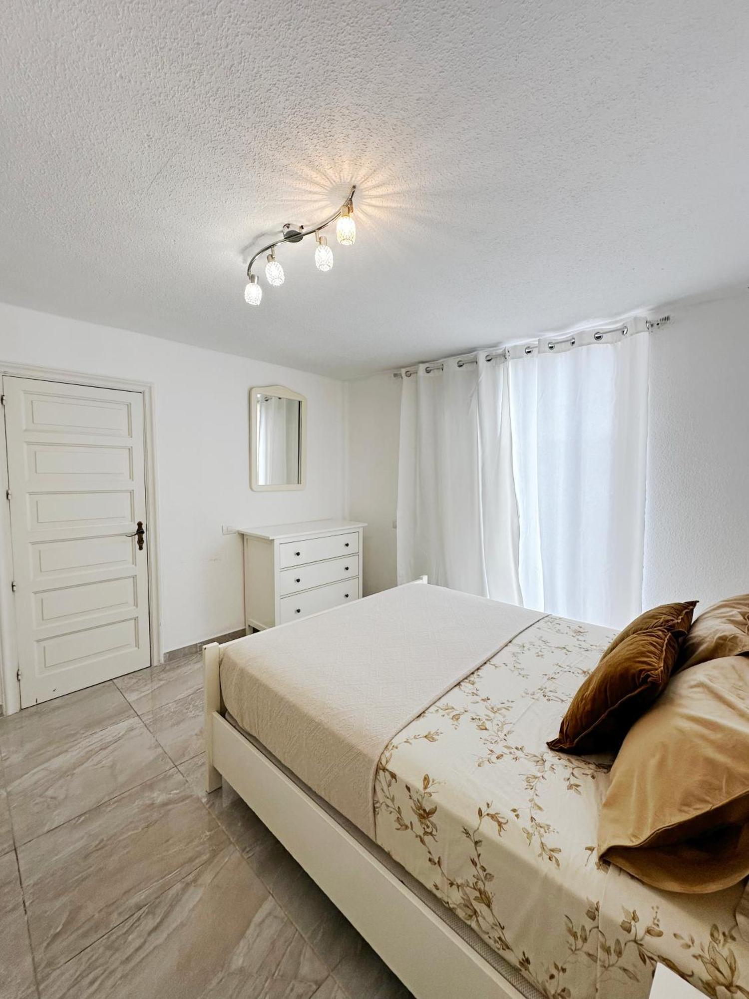 Classbnb - 3 Apartments 50M From The Las Americas Promenade อาโรนา ภายนอก รูปภาพ
