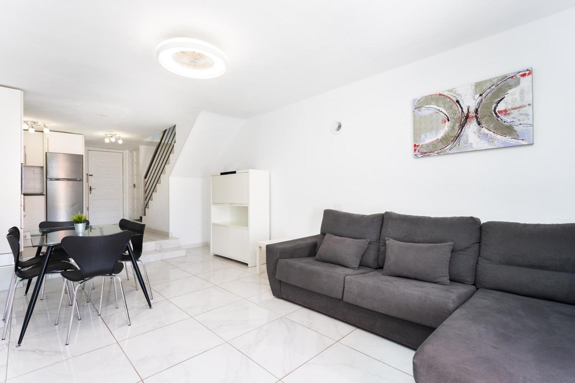 Classbnb - 3 Apartments 50M From The Las Americas Promenade อาโรนา ภายนอก รูปภาพ