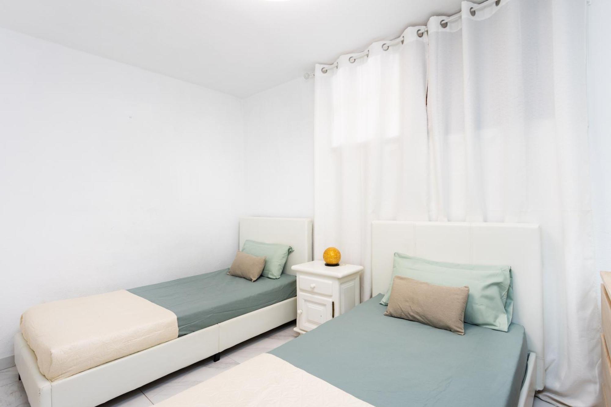Classbnb - 3 Apartments 50M From The Las Americas Promenade อาโรนา ภายนอก รูปภาพ